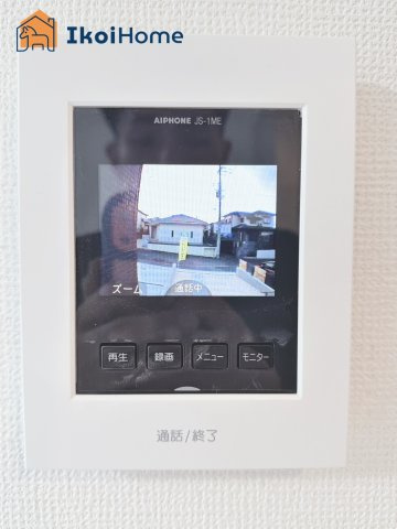 神戸市西区桜が丘東町4丁目　新築戸建の設備|◆同社施工例◆カラーモニターインターホンは急な来客時も安心して対応できます。