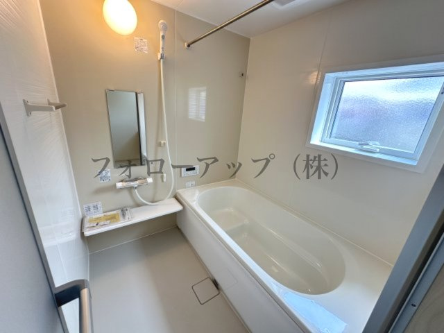 和泉市冨秋町２期の浴室|ゆったり過ごせるお風呂です