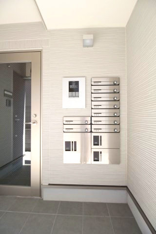 【その他共用部分】 | コモイルソーレ弁天 | オートロック、宅配ボックス付き！