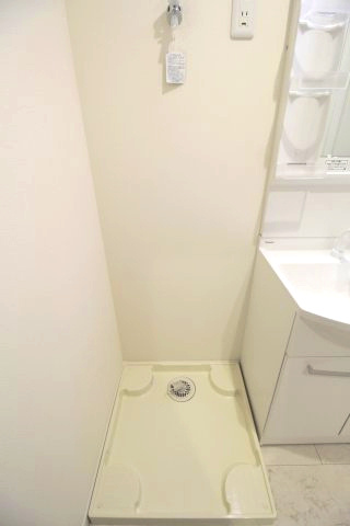 【設備】 | コモイルソーレ弁天 | 室内洗濯機置き場