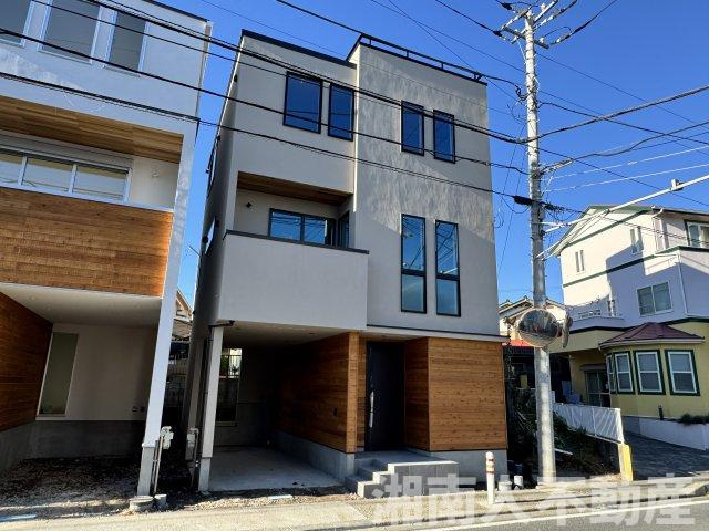 鎌倉市腰越４丁目３－３２新築戸建て