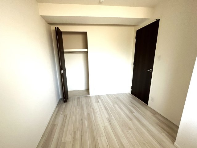 ペルシュ城山の洋室|サービスルーム5.2畳