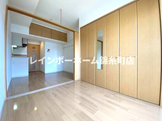 PROJECT No57 Tokyo Mito Streetの居間・リビング|※別部屋参照写真になります。