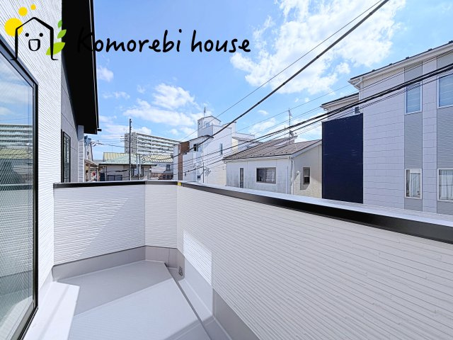 さいたま市北区日進町　32期　新築一戸建て　リガーレ　01のバルコニー|2026/10/10撮影