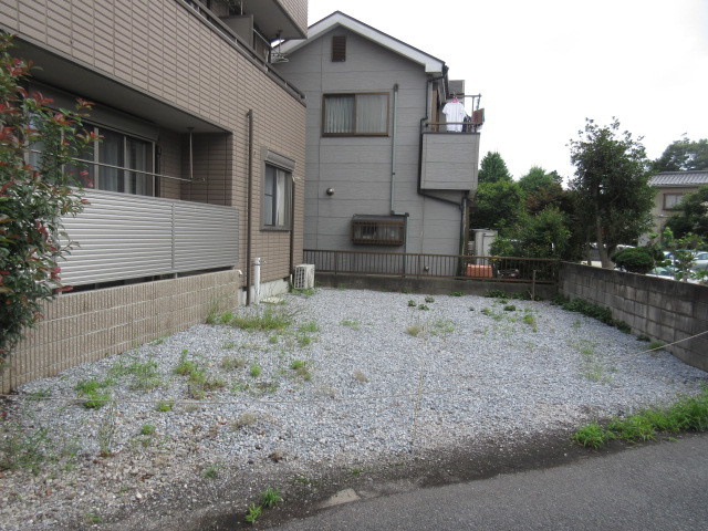 メゾンＳＨＩＺＵの駐車場|★敷地内駐車場★