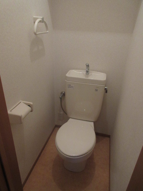 メゾンＳＨＩＺＵのトイレ|ゆったりトイレ