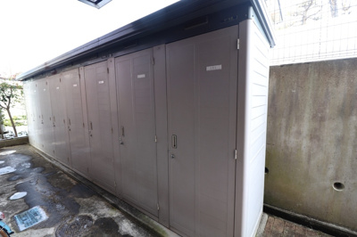  | サンシャイン成出 | 物置