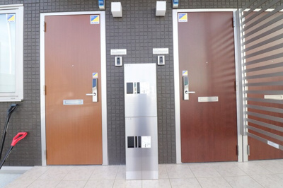 【エントランス】 | 中ノ町タウン Ａ | エントランス