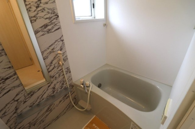 【浴室】 | 中ノ町タウン Ａ | バス