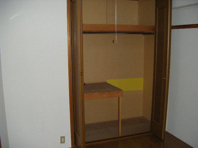 クレメゾン西船の収納