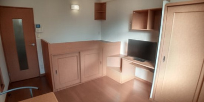 【居間・リビング】 | レオパレスムラヤマⅡ | 設備・仕様は号室により異なる為、現況を優先致します。