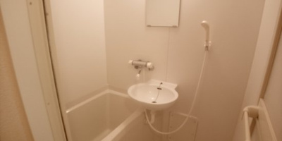 【浴室】 | レオパレスムラヤマⅡ | 落ち着いた空間のお風呂です