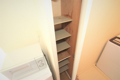 【収納】 | レオパレスムラヤマ | たっぷりとした収納スペースです