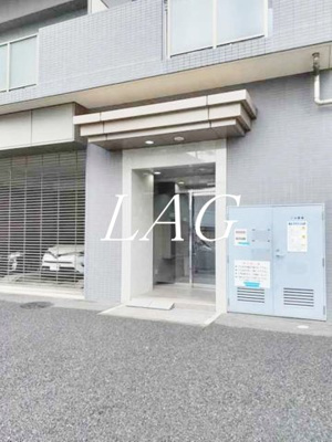 【エントランス】 | メルヴェーユ | エントランスです。