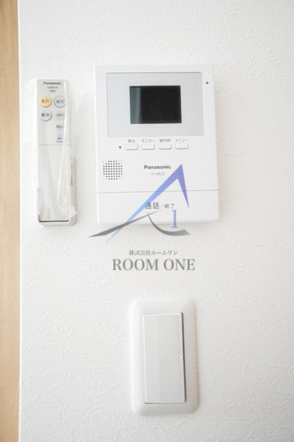 エペ石神井公園のセキュリティ|モニター付きインターホンです。