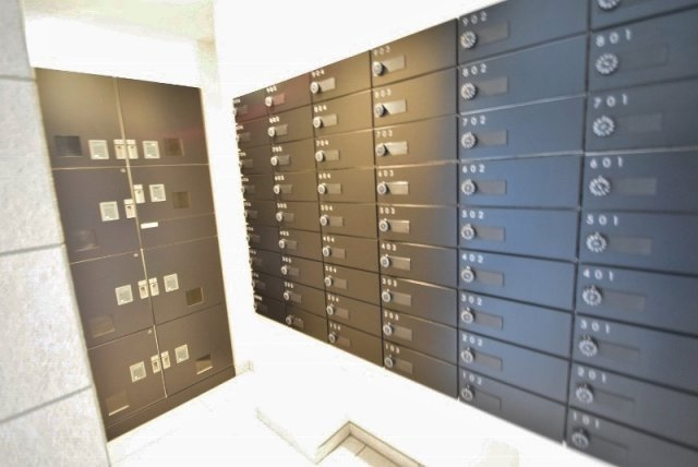 オーキッドレジデンス船橋本町のその他|宅配ボックス付き