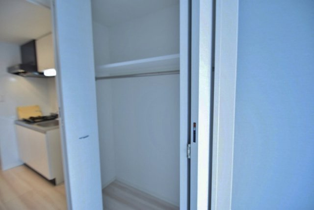 オーキッドレジデンス船橋本町の収納|クローゼットタイプの収納