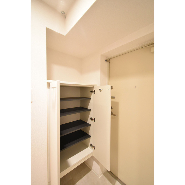 SERENiTE本町reflet