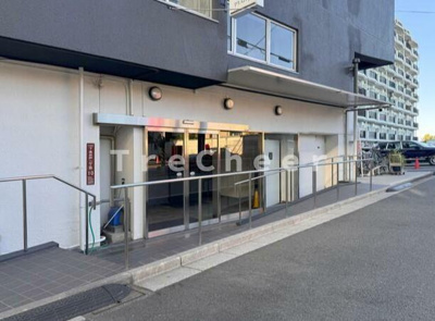 【エントランス】 | プラザローヤル５