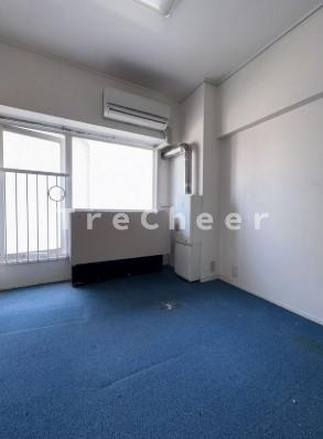 【寝室】 | プラザローヤル５