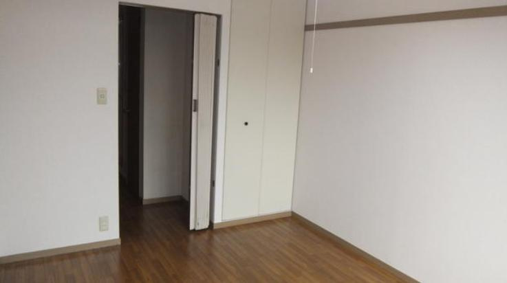 興和会館の寝室