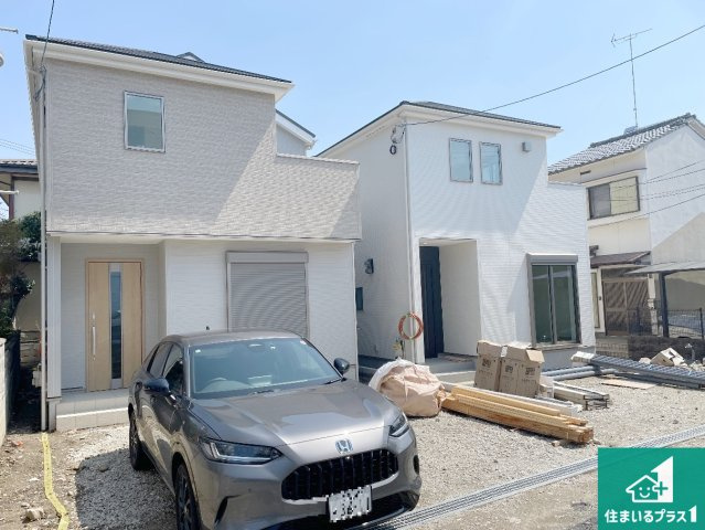 宇治市伊勢田町毛語　第1期　新築一戸建ての外観|周辺は落ち着いた街並みの住宅地！子育てがしやすい住環境です！まだ未完成ですが、現地でしかわからない事もございます。是非一度ご覧ください。