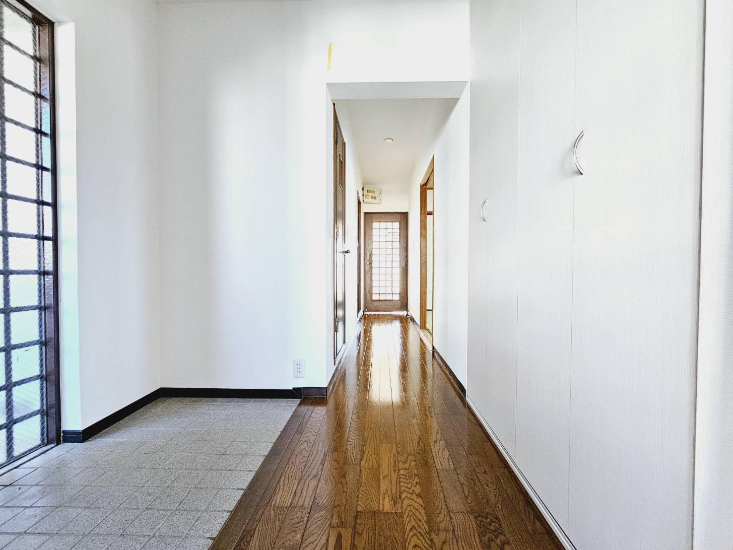 アヴニール鹿の子台５号棟のその他|■廊下