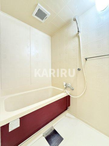 第一KYメゾンの浴室