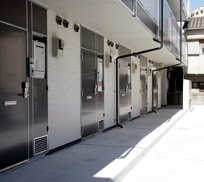 【その他】 | レオパレススカイトレイン | 共用部分は清掃業者が清掃しています。