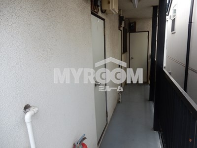 コーポ野方のその他共用部分|共用廊下♪