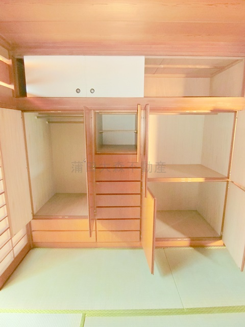 西蒲田3丁目2-2貸家ニシカマタサンチョウメカシヤの収納|和室6帖　2階　収納スぺース