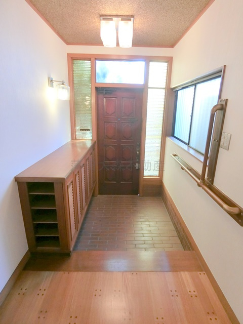 西蒲田3丁目2-2貸家ニシカマタサンチョウメカシヤの玄関