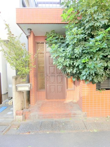 西蒲田3丁目2-2貸家ニシカマタサンチョウメカシヤのその他共用部分|玄関入り口