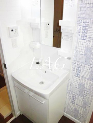 【独立洗面台】 | メゾン・ホエール | 独立洗面台です。