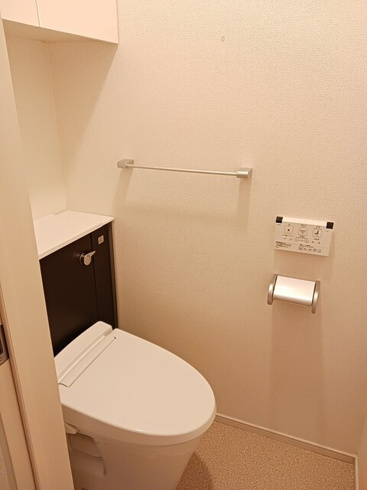 温水洗浄暖房便座ついてます♪