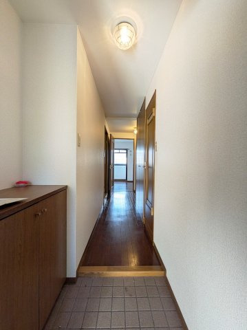 サンテラス根石の玄関