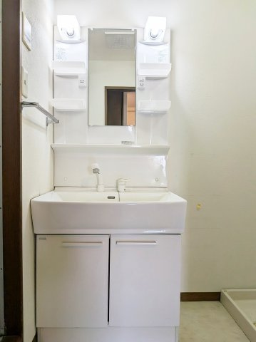 サンテラス根石の洗面所