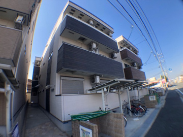 オートロック・防犯カメラ付きで安心です！