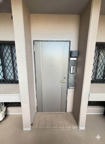 【玄関】 | コアマンション坪井2