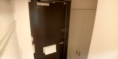 【玄関】 | レオパレスＫ　Ｍ | 設備・使用は号室により異なる為、現況を優先いたします。