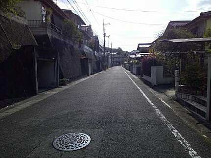 中野東1丁目の前面道路含む現地写真