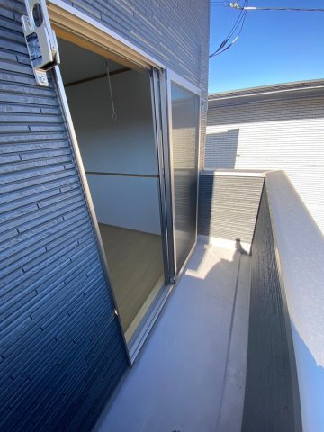 【バルコニー】