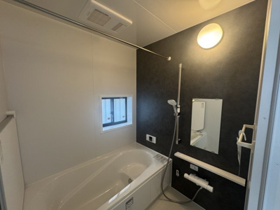 【浴室】 | 与那原町与那原（全9棟）A号棟 | A号棟　浴室換気乾燥機付き♪