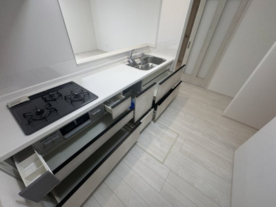 【キッチン】 | 与那原町与那原（全9棟）A号棟 | A号棟　使いやすいシステムキッチン♪