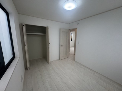 【洋室】 | 与那原町与那原（全9棟）A号棟 | A号棟　洋室5.25帖＋CL付き♪