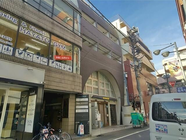 アーク石田ビル