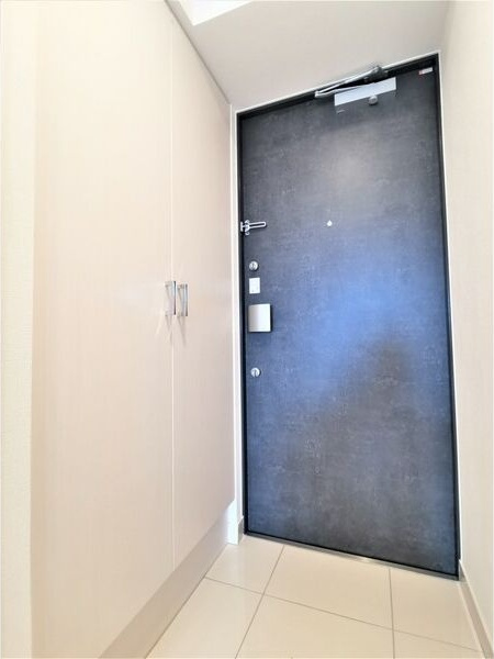 ディアレイシャス金山の玄関