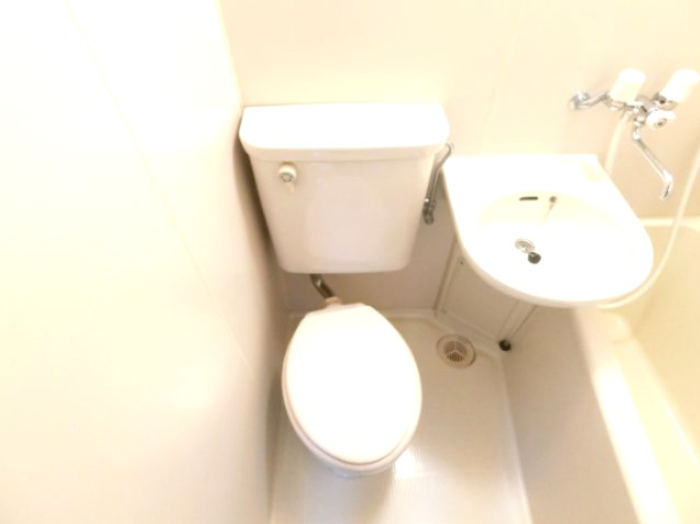 グレイスフル山本のトイレ