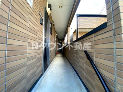 【ロビー】 | ナディアK・N