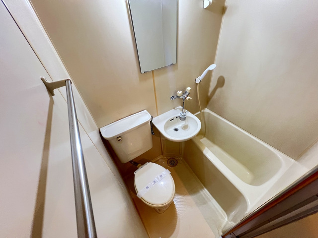 プロヴァンス宇品の浴室